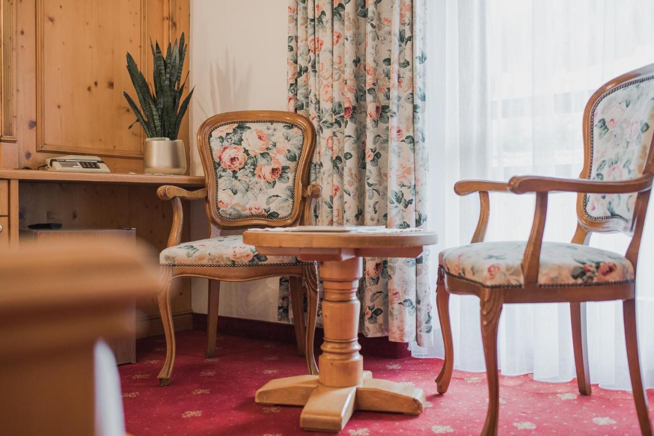 Hotel Sonklarhof Ridanna Buitenkant foto